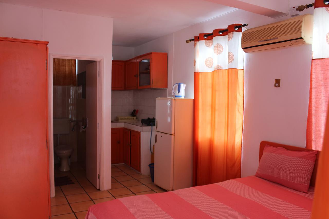 Pillayguesthouse Grand Baie Exterior foto