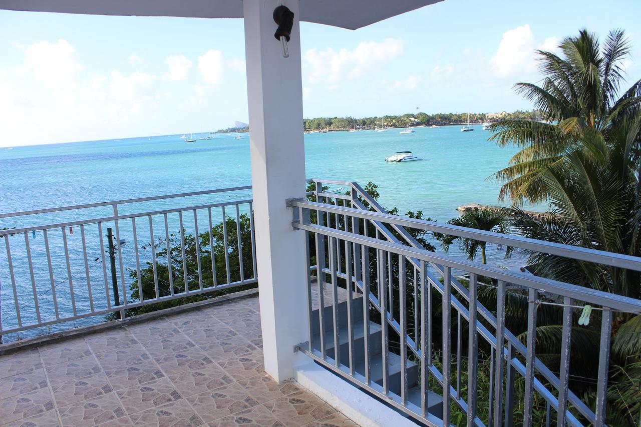 Pillayguesthouse Grand Baie Exterior foto
